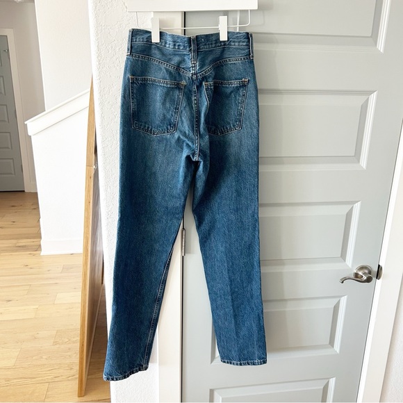 New CO Hi Rise Tapered Jeans - Picture 3 of 8